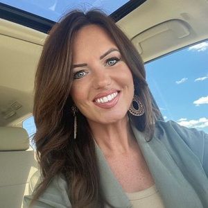 Meet your Posher, Kimberly